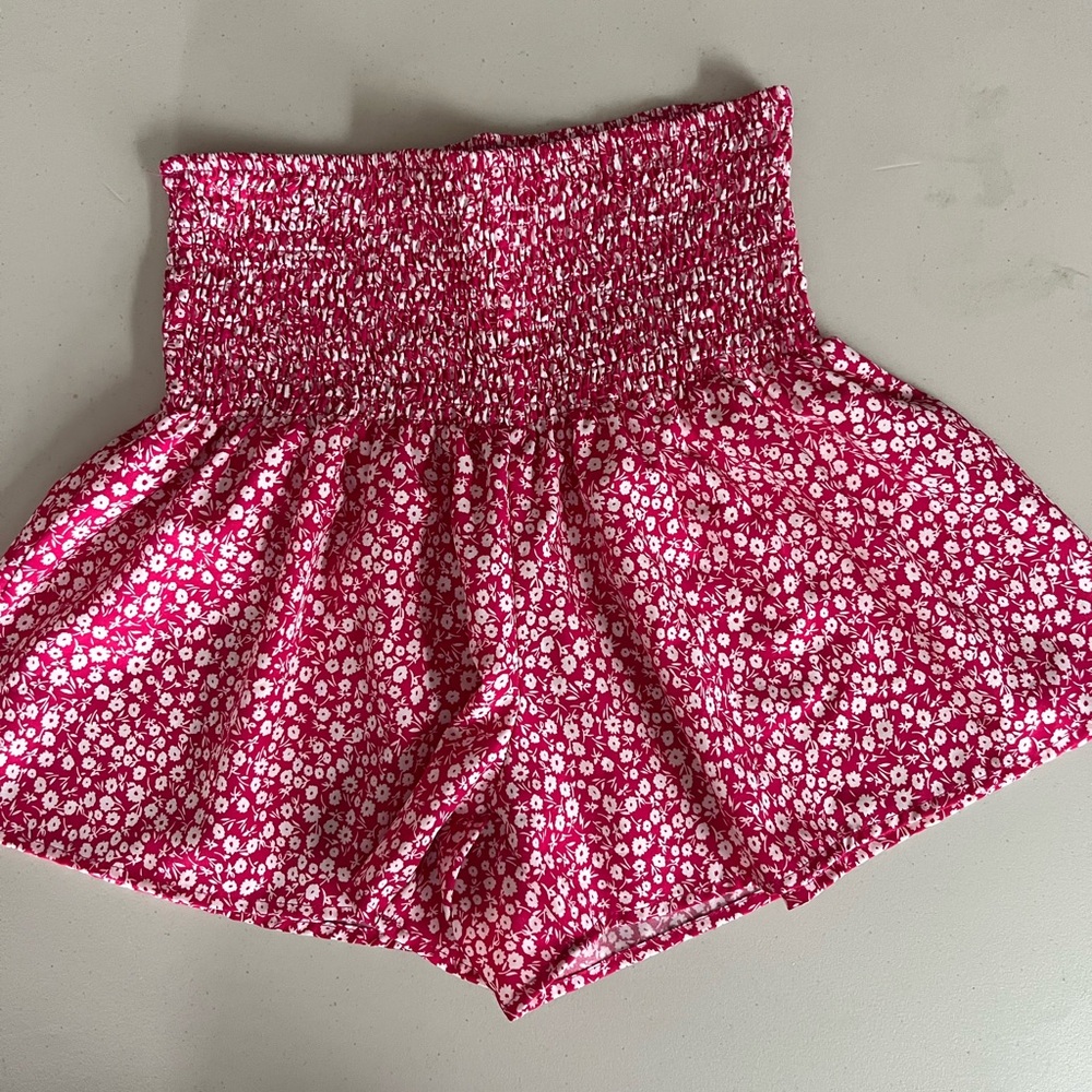 Women’s flowy shorts - hot pink, navy, lilac - Picture 4 of 4